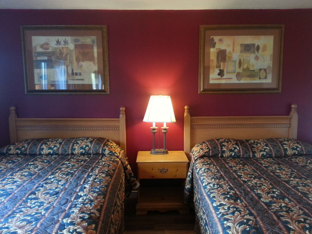 בורנבי Coast Metro Vancouver Hotel מראה חיצוני תמונה